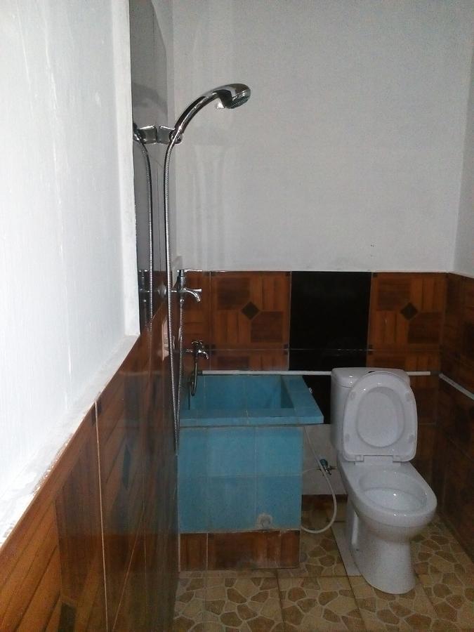 Izaac'S Bed & Breakfast Ловіна Екстер'єр фото